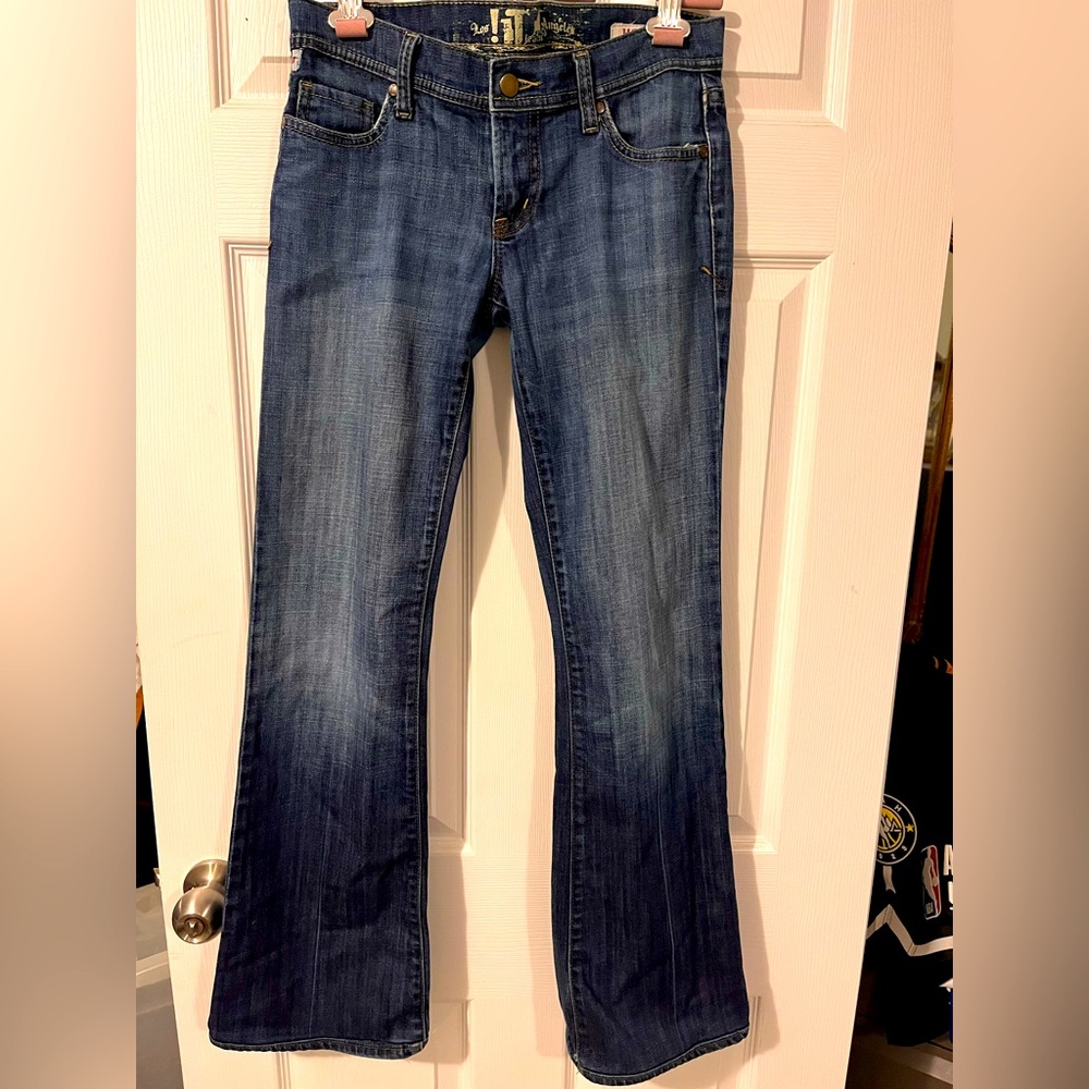 !IT Los Angeles jeans Hottie size 26